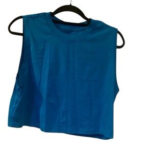 NWT Lululemon sculpt cropped tank Size 10